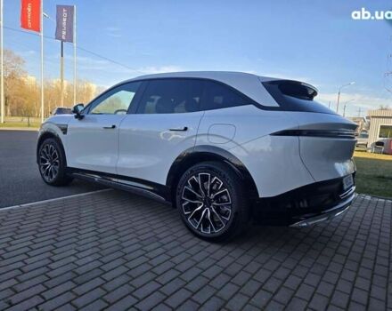 Zeekr 7X, объемом двигателя 0 л и пробегом 1 тыс. км за 43888 $, фото 14 на Automoto.ua