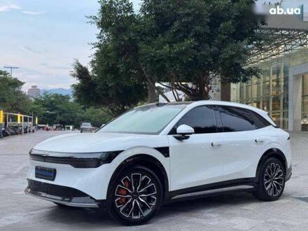 Zeekr 7X 2024 в Львове на Automoto.ua Zeekr 7X, объемом двигателя 0 л и пробегом 7 тыс. км за 33899 $, фото 1 на Automoto.ua