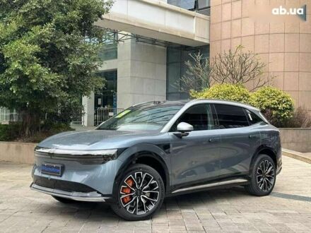 Zeekr 7X 2025 в Львове на Automoto.ua Zeekr 7X, объемом двигателя 0 л и пробегом 1 тыс. км за 40499 $, фото 1 на Automoto.ua