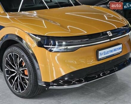 Zeekr 7X 2024 в Днепре (Днепропетровске) на Automoto.ua Желтый Zeekr 7X, объемом двигателя 0 л и пробегом 12 тыс. км за 43200 $, фото 9 на Automoto.ua