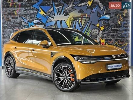 Zeekr 7X 2024 в Днепре (Днепропетровске) на Automoto.ua Желтый Zeekr 7X, объемом двигателя 0 л и пробегом 12 тыс. км за 43200 $, фото 1 на Automoto.ua