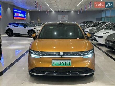 Zeekr 7X 2024 в Киеве на Automoto.ua Желтый Zeekr 7X, объемом двигателя 0 л и пробегом 5 тыс. км за 39800 $, фото 1 на Automoto.ua