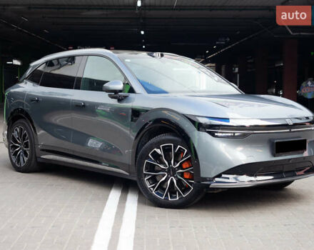 Сірий Zeekr 7X, об'ємом двигуна 0 л та пробігом 7 тис. км за 39900 $, фото 1 на Automoto.ua