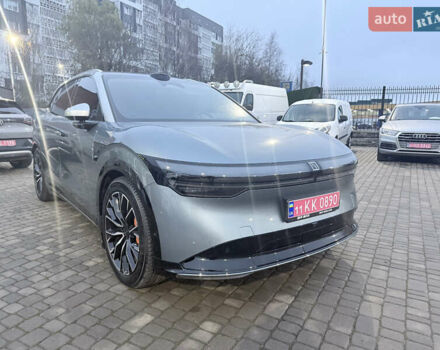 Серый Zeekr 7X, объемом двигателя 0 л и пробегом 3 тыс. км за 44900 $, фото 12 на Automoto.ua