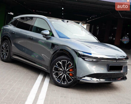 Сірий Zeekr 7X, об'ємом двигуна 0 л та пробігом 7 тис. км за 39900 $, фото 13 на Automoto.ua