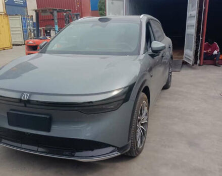 Серый Zeekr 7X, объемом двигателя 0 л и пробегом 1 тыс. км за 39500 $, фото 1 на Automoto.ua