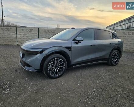 Серый Zeekr 7X, объемом двигателя 0 л и пробегом 1 тыс. км за 40888 $, фото 25 на Automoto.ua