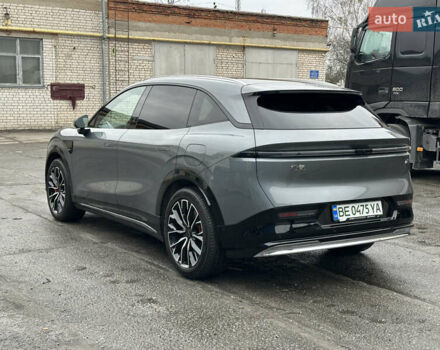 Серый Zeekr 7X, объемом двигателя 0 л и пробегом 2 тыс. км за 46300 $, фото 7 на Automoto.ua
