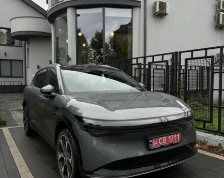 Серый Zeekr 7X, объемом двигателя 0 л и пробегом 1 тыс. км за 52000 $, фото 1 на Automoto.ua