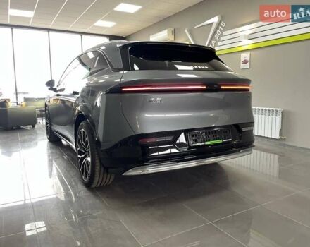 Серый Zeekr 7X, объемом двигателя 0 л и пробегом 1 тыс. км за 44199 $, фото 5 на Automoto.ua