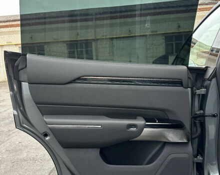 Серый Zeekr 7X, объемом двигателя 0 л и пробегом 2 тыс. км за 46300 $, фото 25 на Automoto.ua