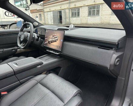 Серый Zeekr 7X, объемом двигателя 0 л и пробегом 2 тыс. км за 46300 $, фото 47 на Automoto.ua