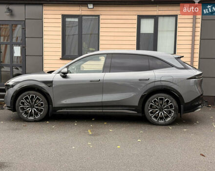 Zeekr 7X 2025 в Киеве на Automoto.ua Серый Zeekr 7X, объемом двигателя 0 л и пробегом 1 тыс. км за 44950 $, фото 24 на Automoto.ua
