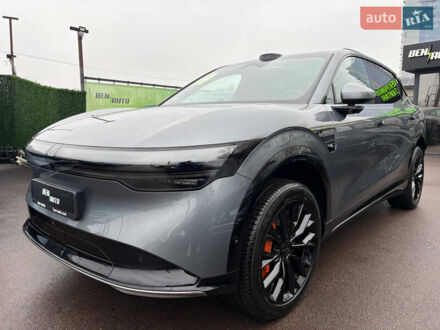 Zeekr 7X 2025 у Києві на Automoto.ua Сірий Zeekr 7X, об'ємом двигуна 0 л та пробігом 1 тис. км за 39800 $, фото 1 на Automoto.ua