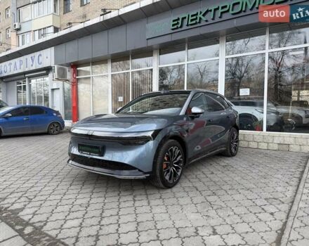 Синий Zeekr 7X, объемом двигателя 0 л и пробегом 1 тыс. км за 41999 $, фото 3 на Automoto.ua