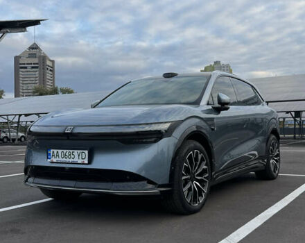 Zeekr 7X 2024 у Одесі на Automoto.ua Синій Zeekr 7X, об'ємом двигуна 0 л та пробігом 10 тис. км за 44600 $, фото 1 на Automoto.ua
