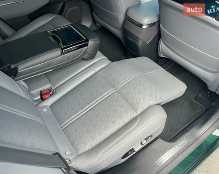 Зеленый Zeekr 7X, объемом двигателя 0 л и пробегом 9 тыс. км за 43999 $, фото 10 на Automoto.ua