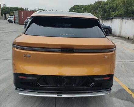 Помаранчевий Zeekr 7X, об'ємом двигуна 0 л та пробігом 9 тис. км за 34000 $, фото 3 на Automoto.ua
