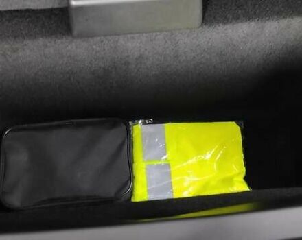 Zeekr 7X 2024 у Києві на Automoto.ua Помаранчевий Zeekr 7X, об'ємом двигуна 0 л та пробігом 6 тис. км за 38999 $, фото 34 на Automoto.ua