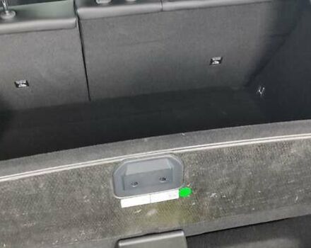 Zeekr 7X 2024 у Києві на Automoto.ua Помаранчевий Zeekr 7X, об'ємом двигуна 0 л та пробігом 6 тис. км за 38999 $, фото 33 на Automoto.ua