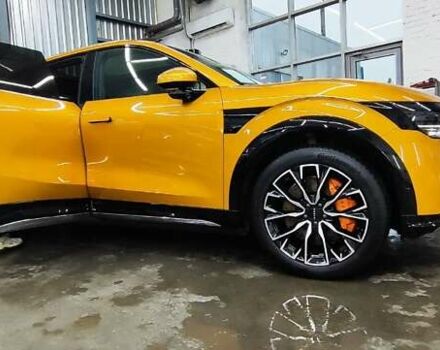 Zeekr 7X 2024 у Києві на Automoto.ua Помаранчевий Zeekr 7X, об'ємом двигуна 0 л та пробігом 6 тис. км за 38999 $, фото 5 на Automoto.ua