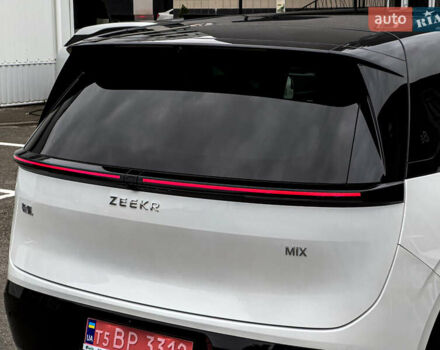 Білий Zeekr Mix, об'ємом двигуна 0 л та пробігом 1 тис. км за 46850 $, фото 12 на Automoto.ua