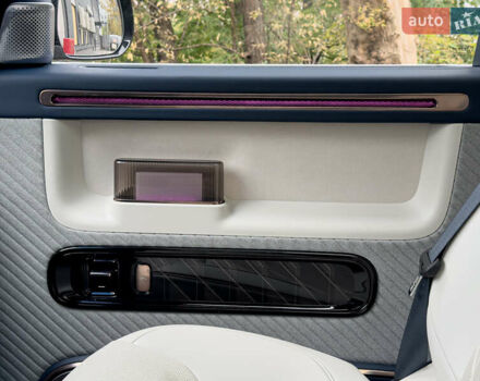 Білий Zeekr Mix, об'ємом двигуна 0 л та пробігом 4 тис. км за 46850 $, фото 30 на Automoto.ua