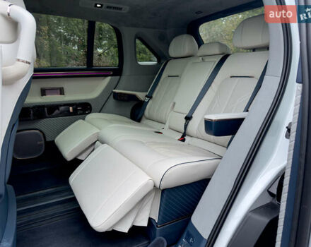 Білий Zeekr Mix, об'ємом двигуна 0 л та пробігом 4 тис. км за 46850 $, фото 31 на Automoto.ua