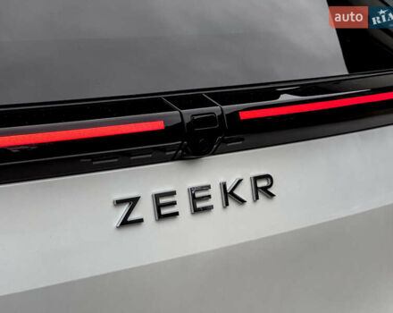 Білий Zeekr Mix, об'ємом двигуна 0 л та пробігом 1 тис. км за 46850 $, фото 13 на Automoto.ua