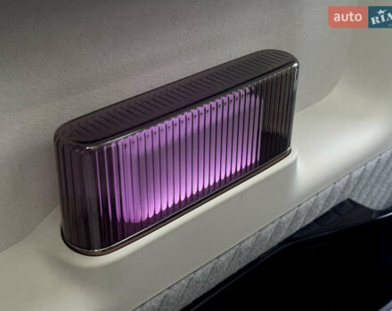 Білий Zeekr Mix, об'ємом двигуна 0 л та пробігом 4 тис. км за 46850 $, фото 27 на Automoto.ua