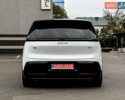 Білий Zeekr Mix, об'ємом двигуна 0 л та пробігом 1 тис. км за 46850 $, фото 14 на Automoto.ua