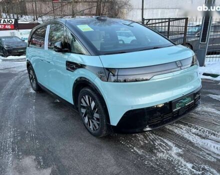 Zeekr Mix, объемом двигателя 0 л и пробегом 40 тыс. км за 46999 $, фото 2 на Automoto.ua