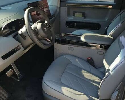 Zeekr Mix, объемом двигателя 0 л и пробегом 1 тыс. км за 48900 $, фото 13 на Automoto.ua