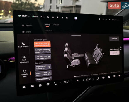 Сірий Zeekr Mix, об'ємом двигуна 0 л та пробігом 1 тис. км за 45999 $, фото 58 на Automoto.ua