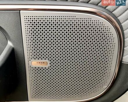 Сірий Zeekr Mix, об'ємом двигуна 0 л та пробігом 3 тис. км за 46500 $, фото 19 на Automoto.ua