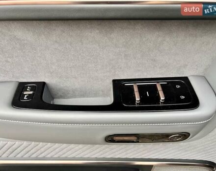 Сірий Zeekr Mix, об'ємом двигуна 0 л та пробігом 3 тис. км за 46500 $, фото 17 на Automoto.ua