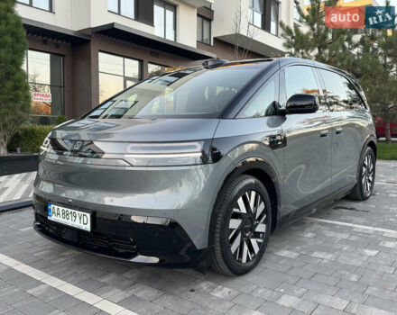 Сірий Zeekr Mix, об'ємом двигуна 0 л та пробігом 1 тис. км за 45999 $, фото 9 на Automoto.ua