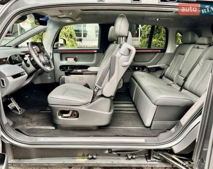 Серый Zeekr Mix, объемом двигателя 0 л и пробегом 3 тыс. км за 46900 $, фото 28 на Automoto.ua