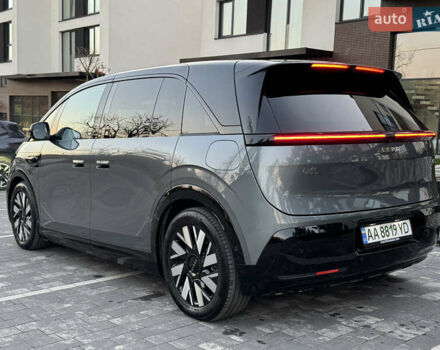 Сірий Zeekr Mix, об'ємом двигуна 0 л та пробігом 1 тис. км за 45999 $, фото 18 на Automoto.ua