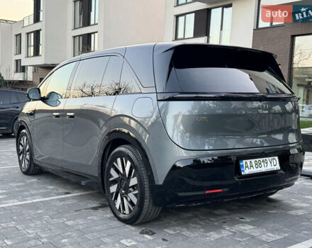 Сірий Zeekr Mix, об'ємом двигуна 0 л та пробігом 1 тис. км за 45999 $, фото 16 на Automoto.ua