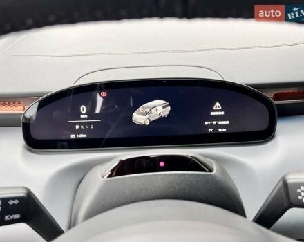 Серый Zeekr Mix, объемом двигателя 0 л и пробегом 3 тыс. км за 46900 $, фото 42 на Automoto.ua