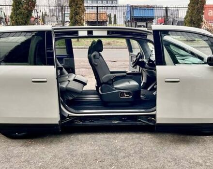 Сірий Zeekr Mix, об'ємом двигуна 0 л та пробігом 3 тис. км за 46500 $, фото 28 на Automoto.ua