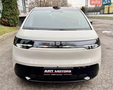 Сірий Zeekr Mix, об'ємом двигуна 0 л та пробігом 3 тис. км за 46500 $, фото 7 на Automoto.ua