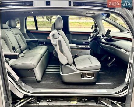 Серый Zeekr Mix, объемом двигателя 0 л и пробегом 3 тыс. км за 46900 $, фото 48 на Automoto.ua