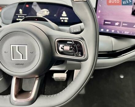 Серый Zeekr Mix, объемом двигателя 0 л и пробегом 3 тыс. км за 46900 $, фото 41 на Automoto.ua