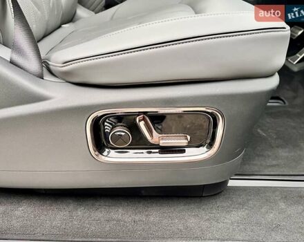 Серый Zeekr Mix, объемом двигателя 0 л и пробегом 3 тыс. км за 46900 $, фото 50 на Automoto.ua