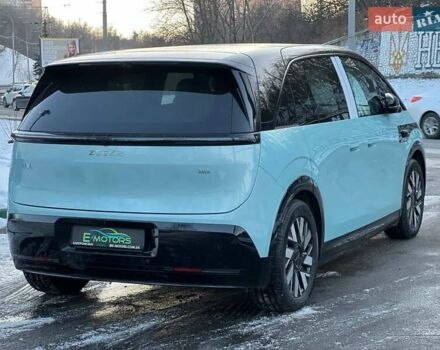 Синий Zeekr Mix, объемом двигателя 0 л и пробегом 1 тыс. км за 41990 $, фото 4 на Automoto.ua
