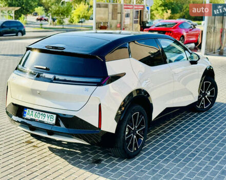 Белый Zeekr X, объемом двигателя 0 л и пробегом 1 тыс. км за 27990 $, фото 5 на Automoto.ua