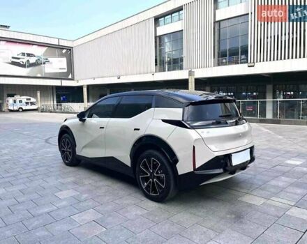 Белый Zeekr X, объемом двигателя 0 л и пробегом 11 тыс. км за 29299 $, фото 1 на Automoto.ua