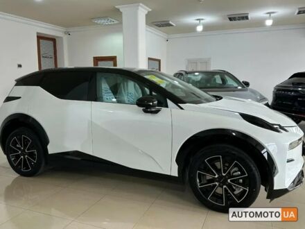 Zeekr X 2024 у Вінниці на Automoto.ua Білий Zeekr X, об'ємом двигуна 0 л та пробігом 0 тис. км за 27900 $, фото 1 на Automoto.ua